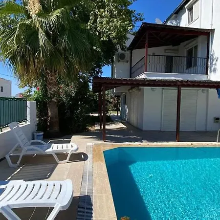 Villa *